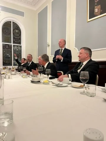 Rumbelow welcomes DGP — photograph 8 of 18