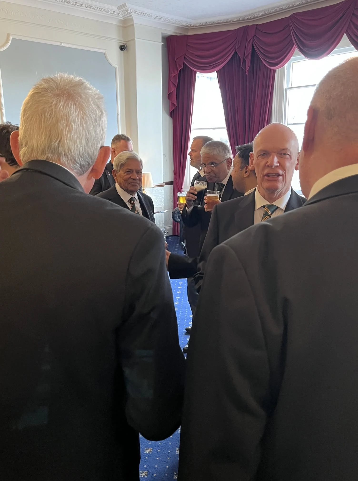 Universal Council No. 286 - Welcomes the District Grand Prefect